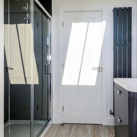 7 Bluebridge Luxury Loft York